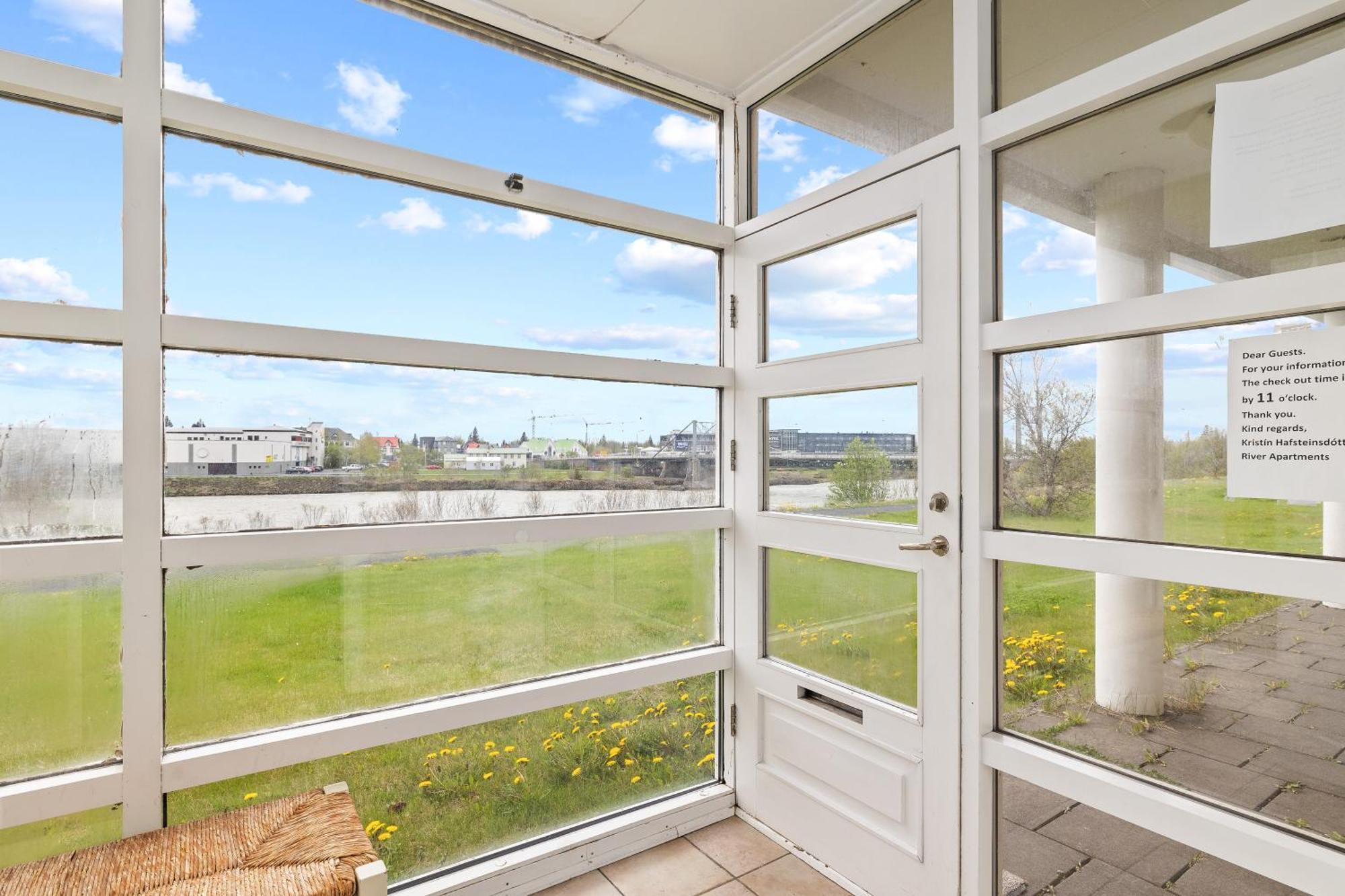 River Apartments Σέλφος Εξωτερικό φωτογραφία